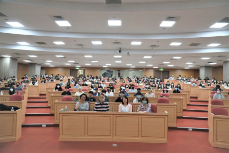 演講/Corporate Finance: Culture and Language Dimensioin